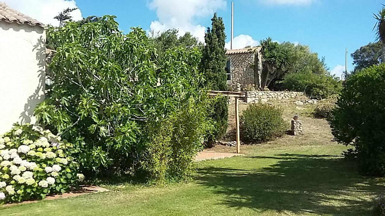 Готель Agriturismo La Valletta Санта-Тереза-Галлура Екстер'єр фото