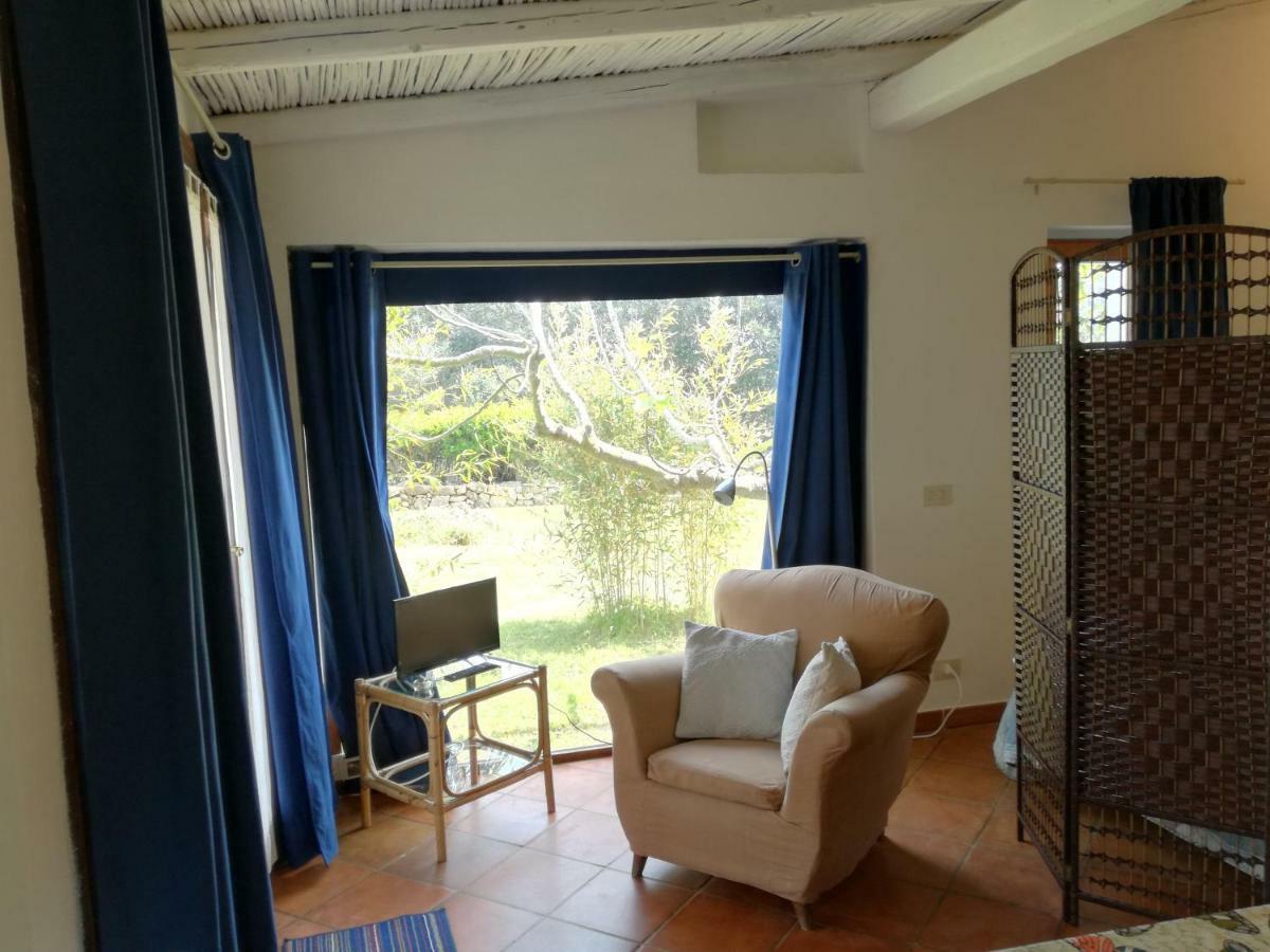 Готель Agriturismo La Valletta Санта-Тереза-Галлура Екстер'єр фото